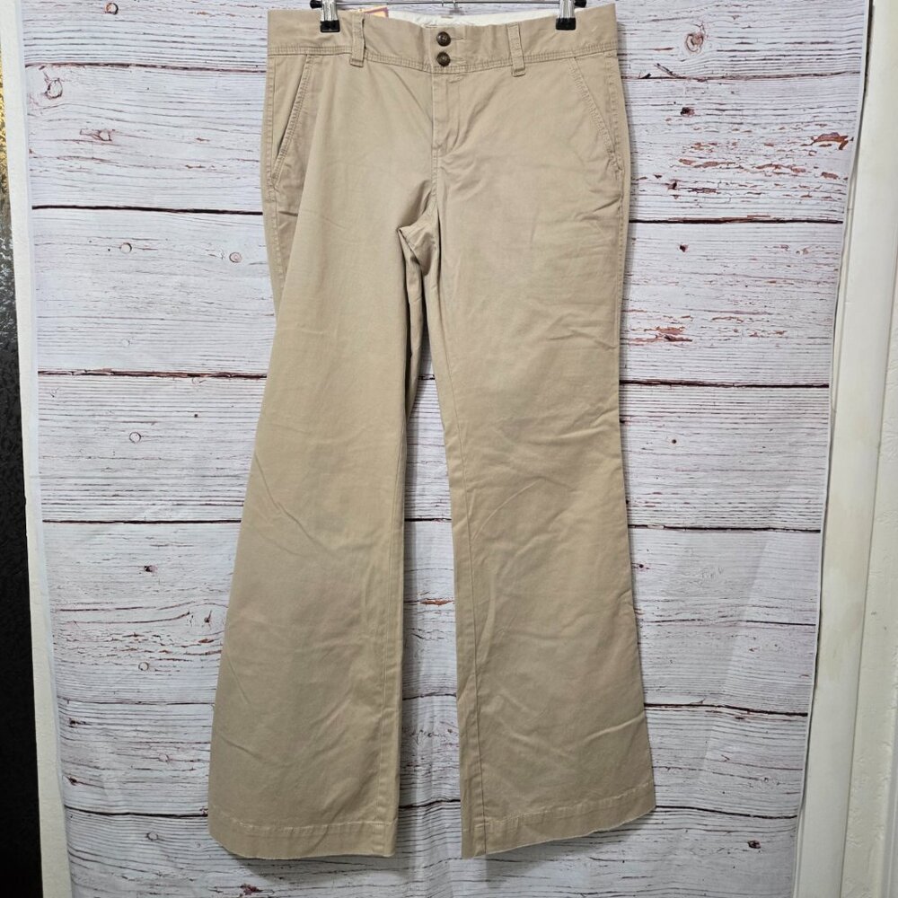 #230 NWT Old Navy The Perfect Super Flare